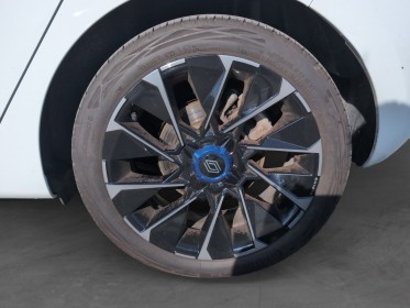 Renault clio v nouvelle e-tech full hybrid 145 esprit alpine état neuf garantie 12 mois occasion simplicicar royan...