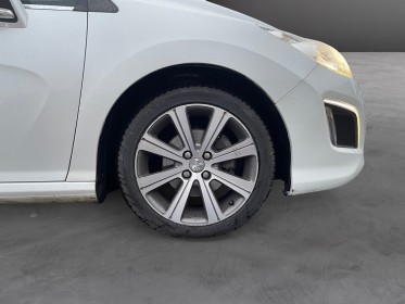 Peugeot 308 cc 1.6 e-hdi 115ch fap sport pack - gps occasion simplicicar compiegne simplicicar simplicibike france