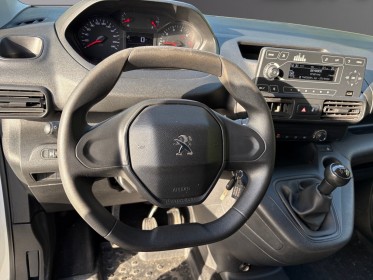 Peugeot partner fourgon standard 1.6 bluehdi 75 bvm5 pro garantie 12 mois occasion simplicicar caen  simplicicar simplicibike...