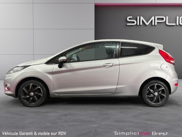 Ford fiesta 1.4 tdci 70 trend - garantie 12 mois occasion simplicicar brest simplicicar simplicibike france