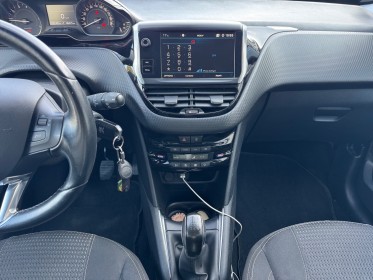 Peugeot 208 1.2 puretech 82ch bvm5 allure occasion simplicicar la ciotat simplicicar simplicibike france