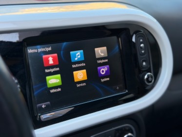 Renault twingo iii 0.9 tce 90 intens edc - garantie 12 mois - camÉra de recul - toit ouvrant occasion paris 17ème...
