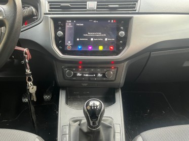 Seat ibiza 1.0 tsi 95 ch s/s bvm5 urban - faible kms - garantie 12 mois occasion simplicicar lyon nord simplicicar...