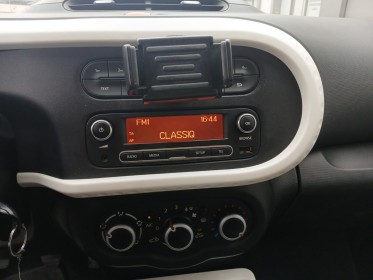 Renault twingo iii 1.0 sce 70 bc zen - garantie 12 mois occasion simplicicar la ciotat simplicicar simplicibike france