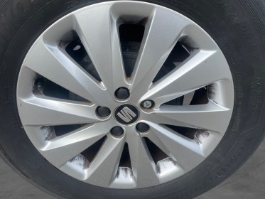 Seat arona 1.0 ecotsi 95 ch start/stop bvm5 style  garantie 12 mois occasion simplicicar lyon nord simplicicar simplicibike...