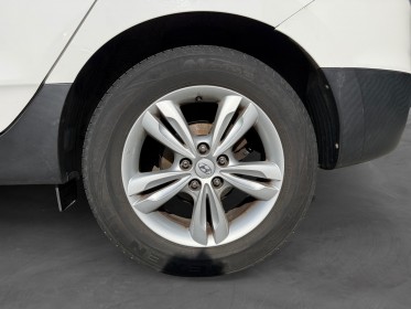 Hyundai ix35 1.7 crdi 115 2wd panoramic sunsation keyless bluetooth toit ouvrant panoramique garantie 12 mois occasion...