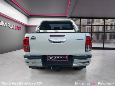 Toyota hilux double cabine 2.4 d-4d double cabines 4wd 150ch  legende / caméra de recul occasion réunion ville st pierre...