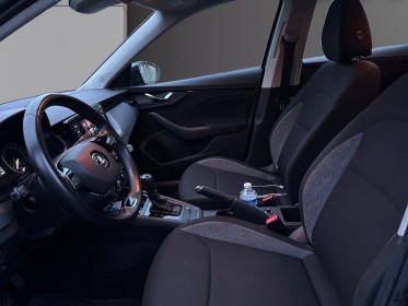 Skoda kamiq 1.0 tsi evo 110 ch dsg7 active, ordinateur de bord, garantie 12 mois occasion simplicicar villejuif  simplicicar...