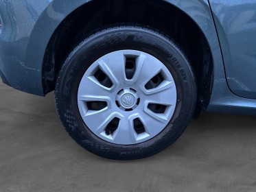 Skoda kamiq 1.0 tsi evo 110 ch dsg7 active, ordinateur de bord, garantie 12 mois occasion simplicicar villejuif  simplicicar...