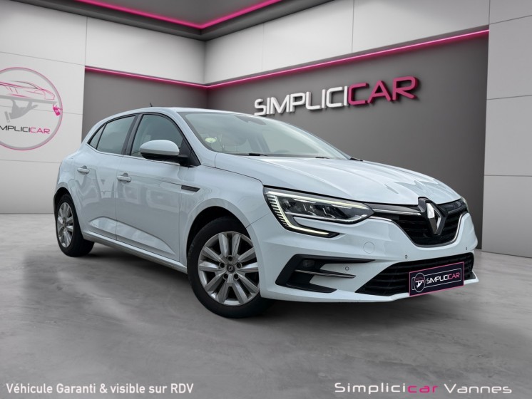 Renault megane iv berline blue dci 115 business intens, carplay, gps, garantie jusqu'à 48 mois occasion scl 56 - simplicicar...