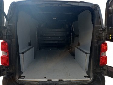 Peugeot expert fourgon 2.0hdi 120ch standard eat8 / 1ere main / tva recuperable / camera / carplay / keyless-go occasion...