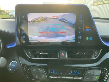 Toyota c-hr hybride 122h graphic pack gr jbl caméra de recul garantie 12 mois occasion barberey simplicicar simplicibike...