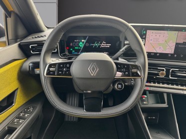 Renault r5 e-tech electrique 150 iconic harman kardon régulateur adaptatif sièges/volant chauffants garantie 12 mois...