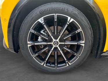 Renault r5 e-tech electrique 150 iconic harman kardon régulateur adaptatif sièges/volant chauffants garantie 12 mois...