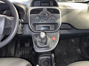 Renault grand kangoo 90ch dci intens carnet d'entretien pneu neuf garantie 12 mois occasion montpellier (34) simplicicar...