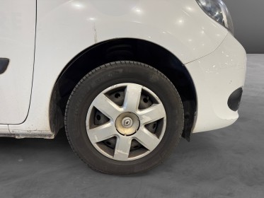 Renault grand kangoo 90ch dci intens carnet d'entretien pneu neuf garantie 12 mois occasion montpellier (34) simplicicar...