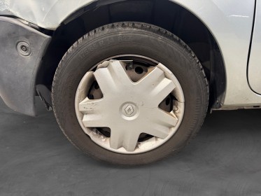 Renault kangoo 75ch expression 1.2l 16v garantie 12 mois occasion montpellier (34) simplicicar simplicibike france