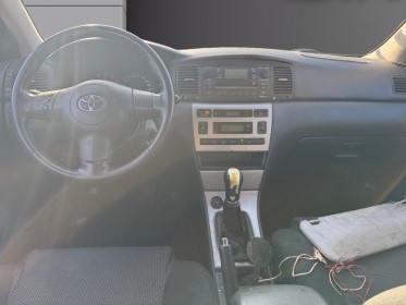 Toyota corolla 90 d-4d linéa terra vente a marchand uniquement occasion simplicicar la ciotat simplicicar simplicibike france