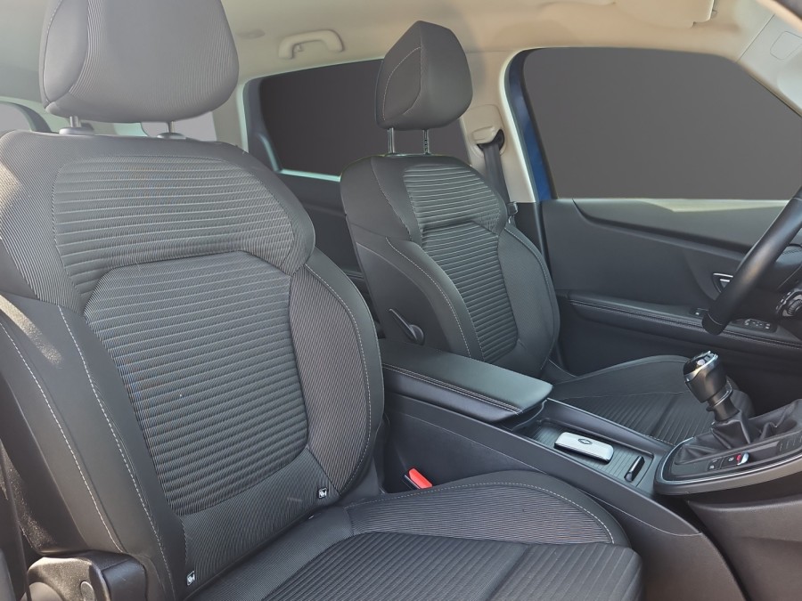 RENAULT d'occasion SCENIC RENAULT GRAND SCENIC 1.5 DCI 110 ENERGY