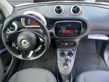 Smart fortwo coupe 1.0 71 ch ss ba6 pure / garantie 12 mois occasion paris 17ème (75)(porte maillot) simplicicar...