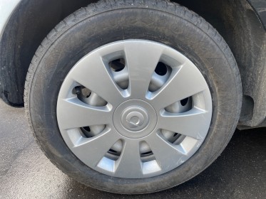 Smart fortwo coupe 1.0 71 ch ss ba6 pure / garantie 12 mois occasion paris 17ème (75)(porte maillot) simplicicar...