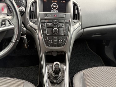 Opel astra 1.7 cdti 130 ch fap start stop cosmo occasion avignon (84) simplicicar simplicibike france