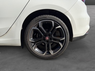 Fiat tipo 5 portes my20 1.4 95 ch ss ballon d'or occasion simplicicar lyon nord simplicicar simplicibike france