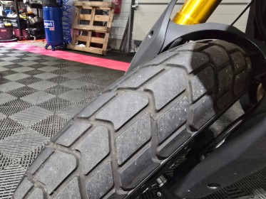 Morini seiemmezzo scr 649 cc 61 ch garantie 12 mois occasion simplicicar vichy simplicicar simplicibike france