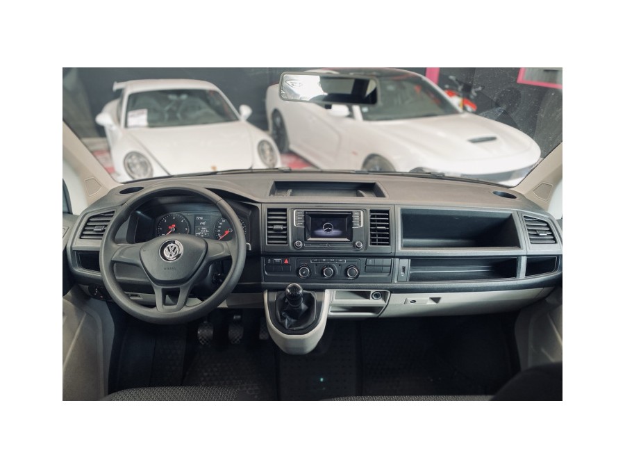 VOLKSWAGEN d'occasion TRANSPORTER Caravelle de 2019 Annecy (74)﻿