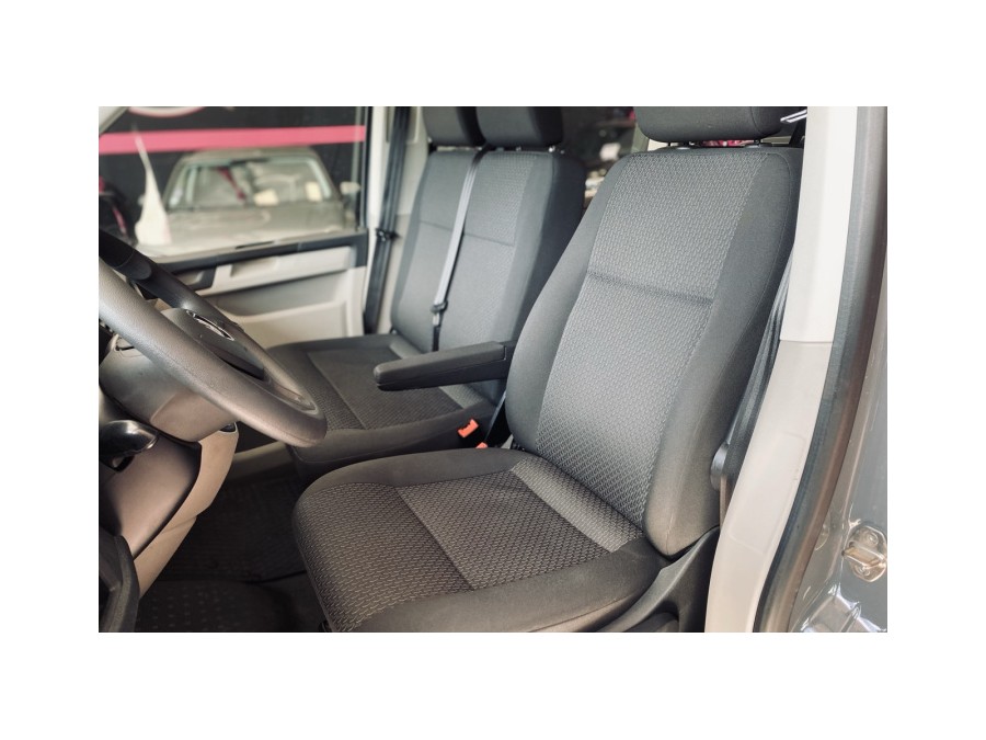 VOLKSWAGEN d'occasion TRANSPORTER Caravelle de 2019 Annecy (74)﻿