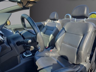 Peugeot 207 cc 1.6l 156ch féline révisée garantie 12 mois sièges chauffants bluetooth gps occasion simplicicar vichy...