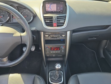 Peugeot 207 cc 1.6l 156ch féline révisée garantie 12 mois sièges chauffants bluetooth gps occasion simplicicar vichy...