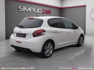 Peugeot 208 1.2 pt 82ch bvm5 style occasion parc voitures beauvais simplicicar simplicibike france