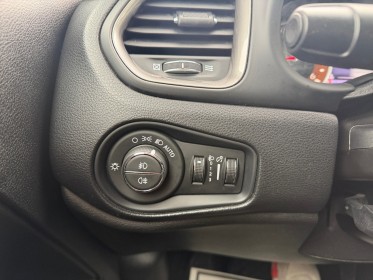 Jeep renegade 1.6 l multijet 120 ch bvr6 limited - camera de recul - attelage - kit main libre bluetooth - garantie 12 mois...