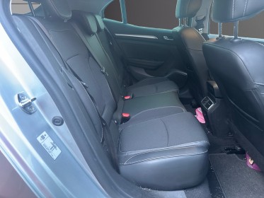 Renault megane iv berline blue dci 115 edc - 21n intens carplay pack intérieur led suivi complet renault garantie 12 mois...