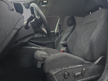 Volkswagen golf 2.0 tdi scr 150 dsg7 style 1st / suivi vw / sièges chauffants tissu/alcantara occasion simplicicar lille ...