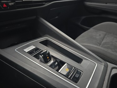 Volkswagen golf 2.0 tdi scr 150 dsg7 style 1st / suivi vw / sièges chauffants tissu/alcantara occasion simplicicar lille ...