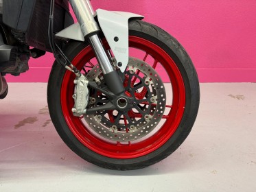 Ducati monster 821 rosso corsa permis a2 état neuf entretien complet possibilité débridage garantie 12 mois occasion...