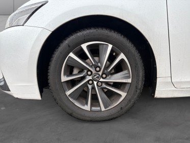 Lexus ct 200h 1.8 vvt-i 16v 136 hybrid business, caméra ar, entretien lexus, bluetooth, garantie 12 mois. occasion...