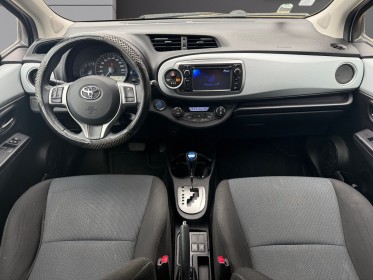Toyota yaris hybride 100h graphic régulateur de vitesse caméra de recul bluetooth climatisation garantie 12 mois occasion...