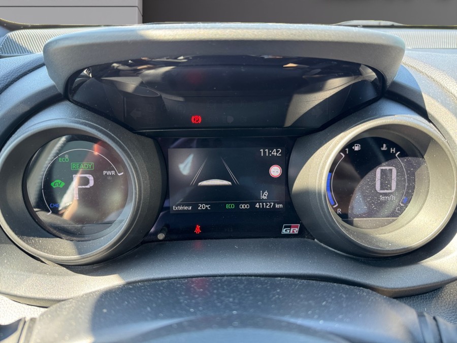 TOYOTA d'occasion YARIS 130H GR SPORT de 2023 Orleans (45)﻿