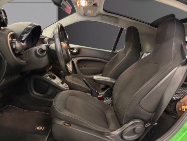 Smart fortwo coupe 82 ch electrique ba1 passion toit pano / clim / mirror link occasion simplicicar veauche simplicicar...