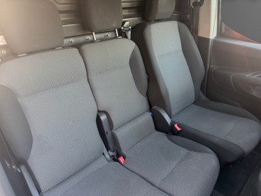 Citroen berlingo taille m puretech 130 ss eat8 feel pack carplay  factures disponible garantie 12 mois occasion simplicicar...