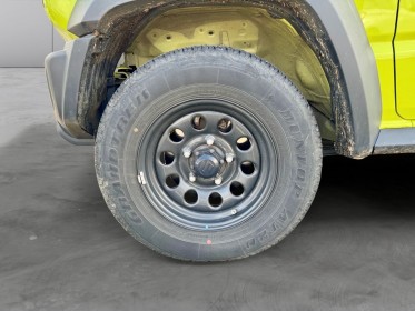 Suzuki jimny 1.5 vvt 2 places privilege sieges chauffants garantie 12 mois occasion simplicicar limoges  simplicicar...