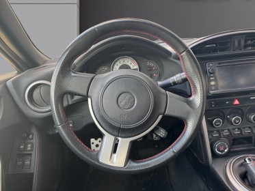 Toyota gt86 2.0 litres fa20 200 ch française suivi complet d'entretiens blanc nacré écran touch and go radar de recul......