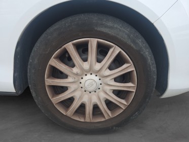 Ford b-max 1.6 tdci 95 fap trend kit distribution ok occasion avignon (84) simplicicar simplicibike france