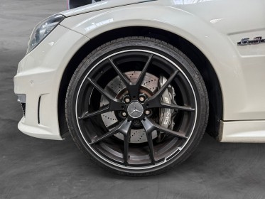 Mercedes classe c coupe c 63 amg  c63 w204 6.2l v8 - toit ouvrant - entretien mercedes-benz - garantie 12 mois occasion...