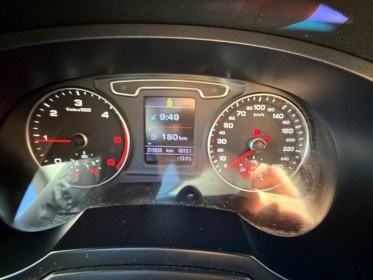 Audi q3 q3 2.0 tdi 140 ch quattro ambiente occasion simplicicar meaux simplicicar simplicibike france