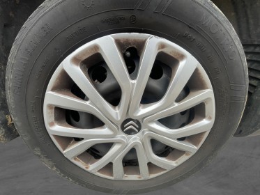 Citroen berlingo taille m puretech 130 ss eat8 feel pack  boîte automatique , caméra de recul, attelage , tva...