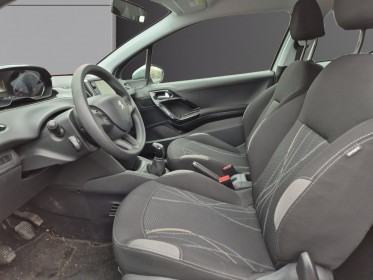 Peugeot 208 1.2 vti 82ch bvm5 garantie 12 mois occasion simplicicar angers simplicicar simplicibike france